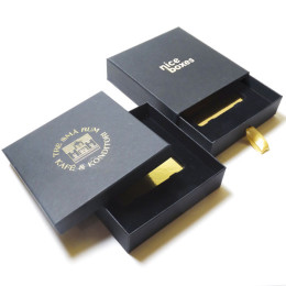 Premium boxes gift cards