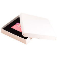 Presentkortsask Sober 125x125x25 mm vit (100-pack)