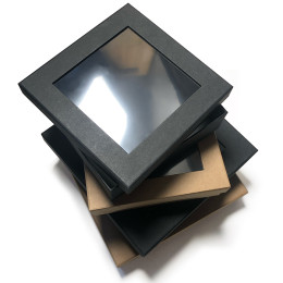 Regent Box with window